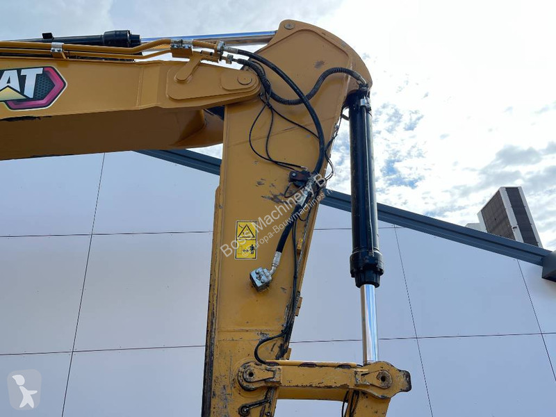 Rýpadlo Caterpillar 352 - Next Gen - Hammer...
