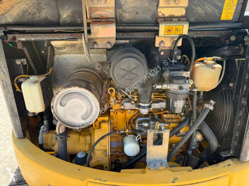 جرافة Caterpillar 304