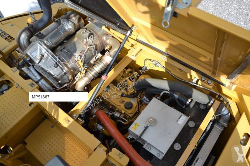 Excavator Caterpillar 325FL