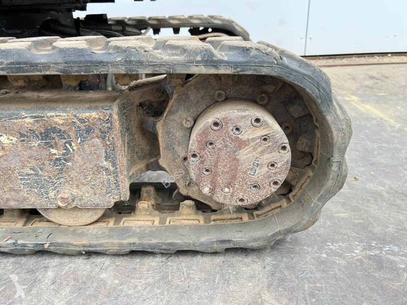 Skovl Kubota - Hydr. Undercarriage / Hammer Lines