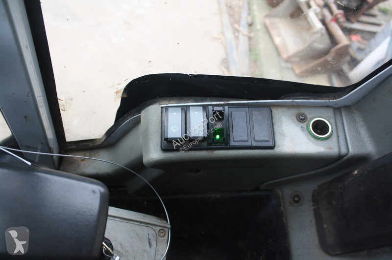 جرافة Neuson ET24 VDS