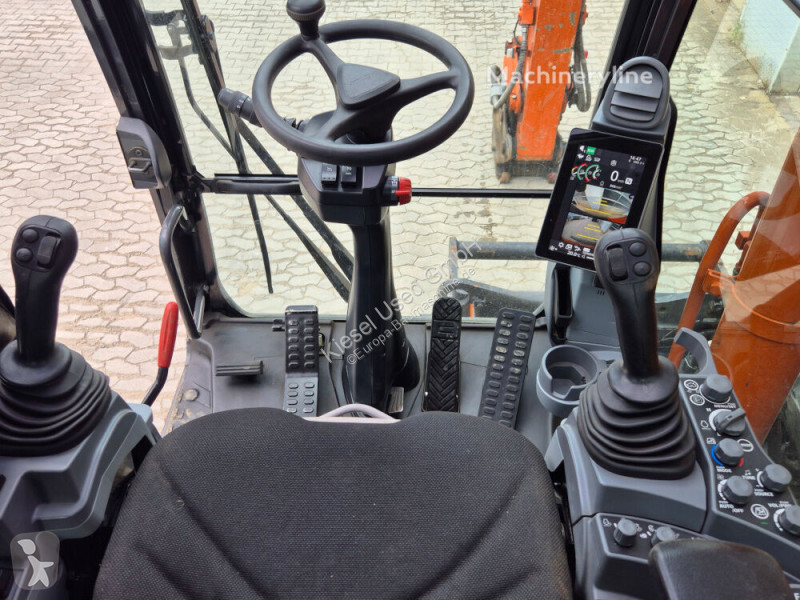 Rýpadlo Hitachi ZX135W-7