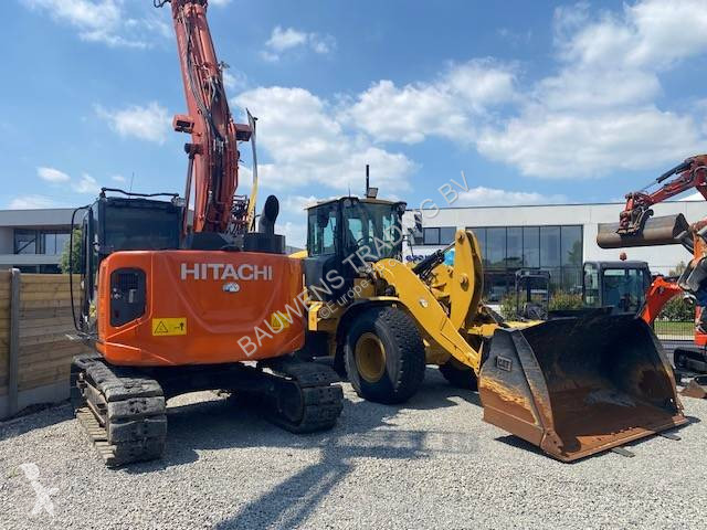 Rýpadlo Hitachi US6