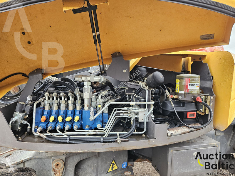 Excavator Mecalac 12 M TX