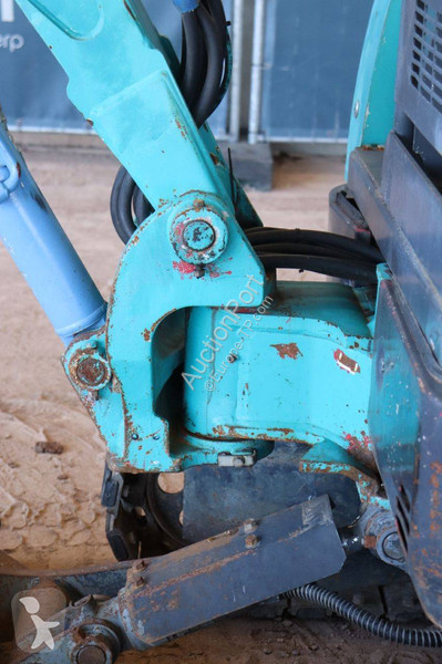 Excavator Takeuchi TB20R