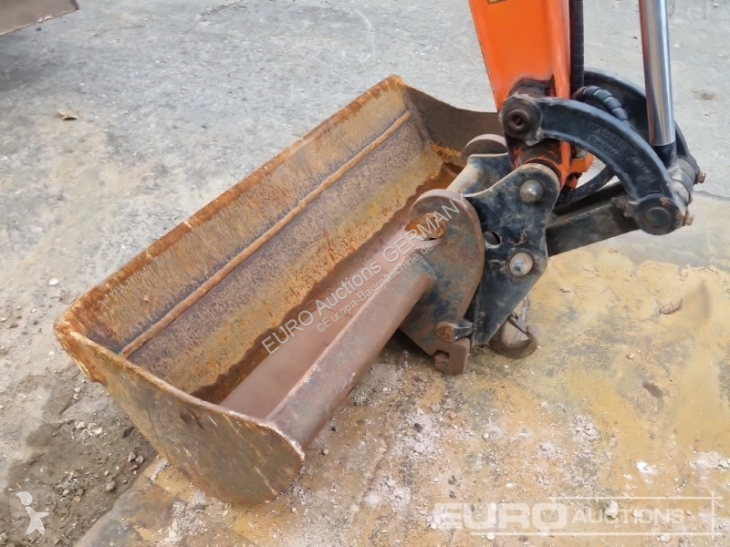 Экскаватор JCB 19C-1 E