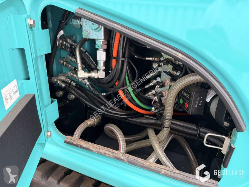 Excavadora Kobelco  SK75SR-7