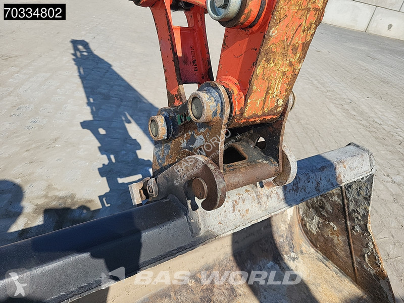 Pelle Kubota U36 4 3 Buckets