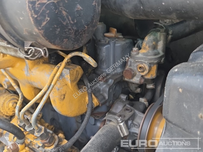 Багер Komatsu PC25-1
