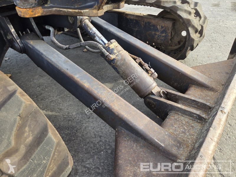 Багер Kubota U25-3EU