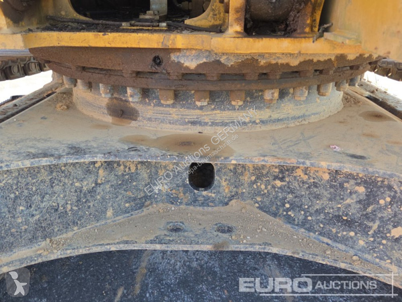 Excavadora Caterpillar GC