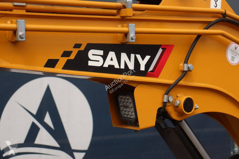 Екскаватор Sany SY26U