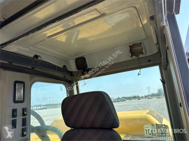 Екскаватор Furukawa 740LS Tracked Excavator