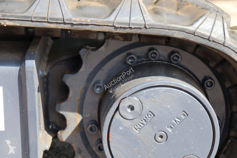 Sunward SWE 20F excavator