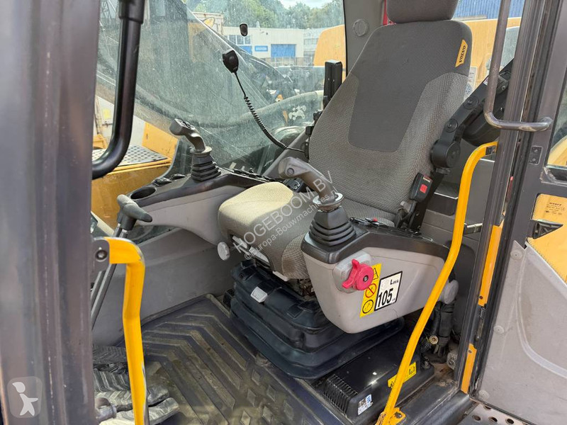 Graafmachine Volvo EC 380 D L