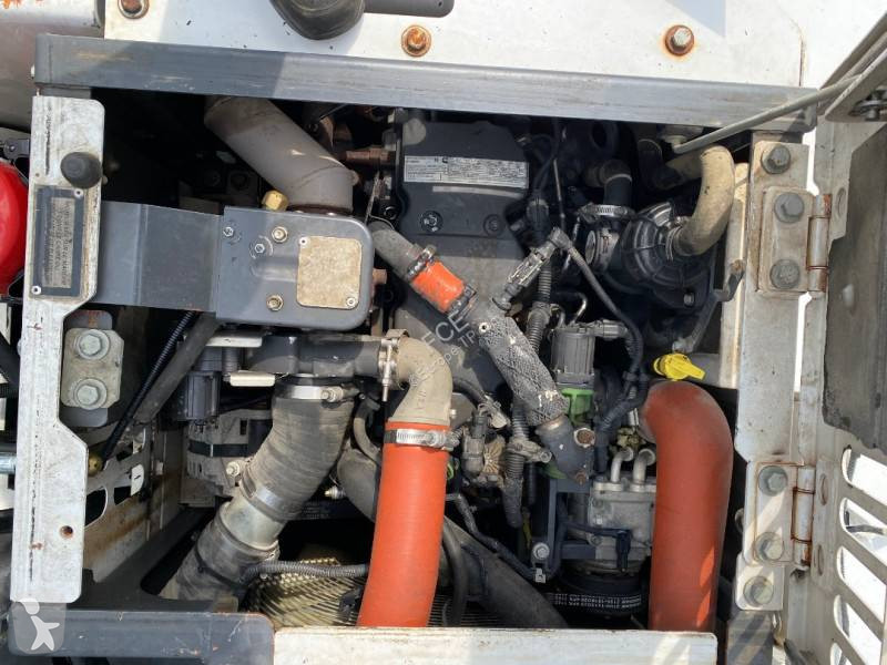 Acx DOOSAN 23 R-R 1er Main a réparer endommagée...