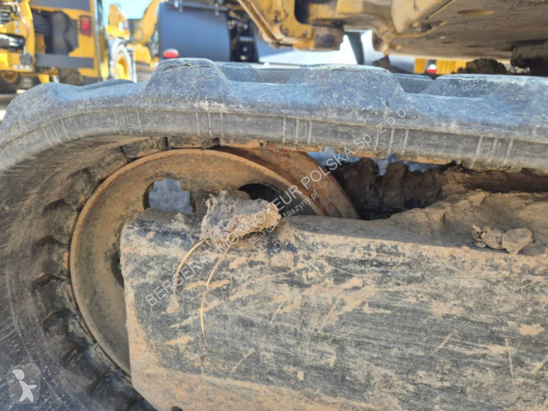 Escavadora Caterpillar 303.5E2CR