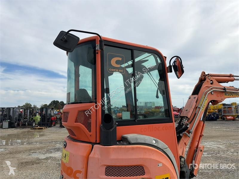 Escavadora Yanmar ViO33U Mini Excavator
