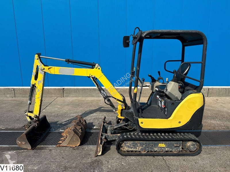 Skovel Yanmar 3350 hr, 2015, 9,5 kW
