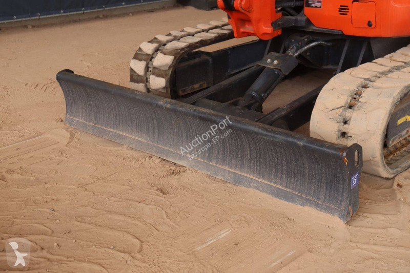 Excavadora Kubota SZ