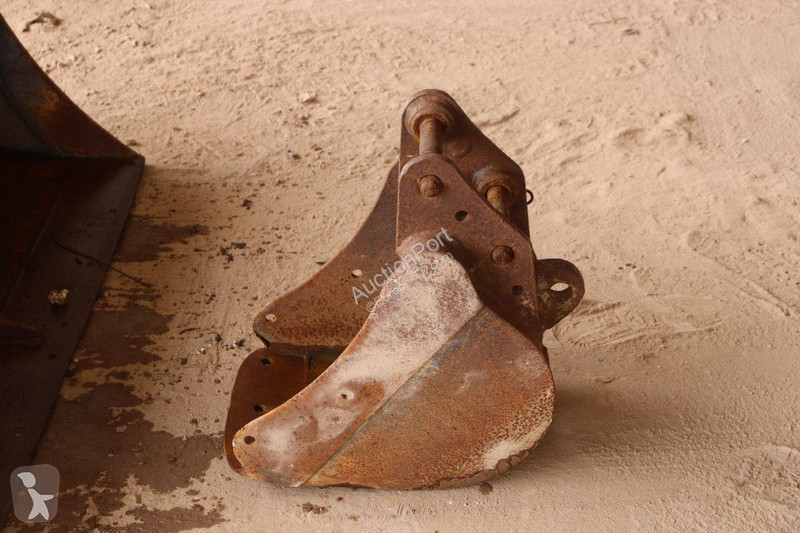 جرافة Kubota -3EU