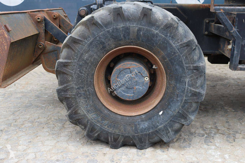 جرافة JCB