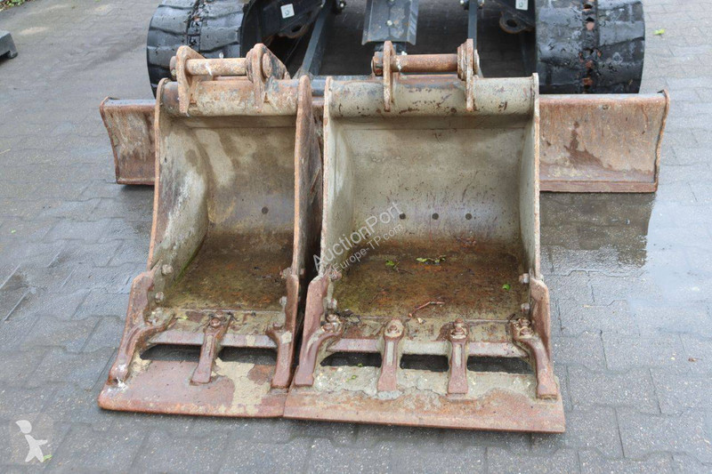 Excavadora Komatsu PC55MR-5E0