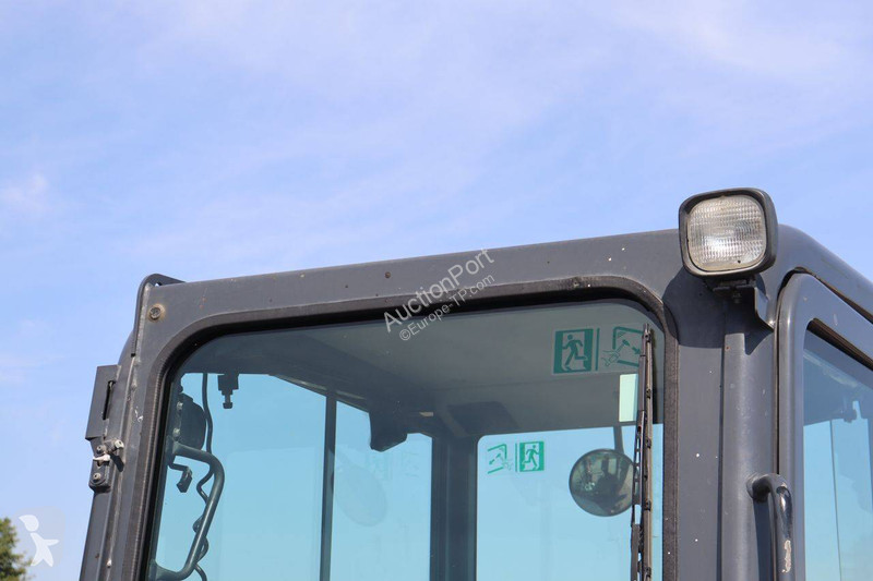 جرافة Hitachi ZX48U-5A CLR