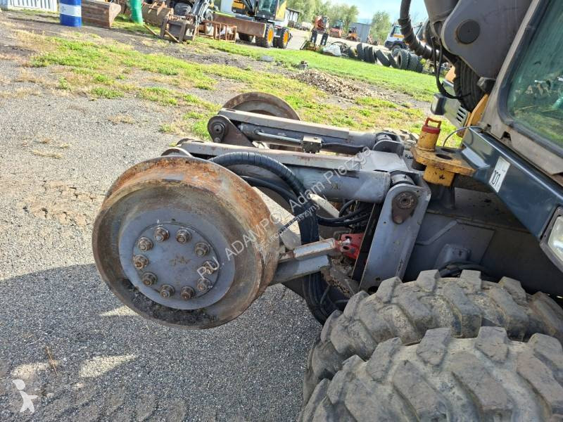 جرافة Mecalac 714 MW RR