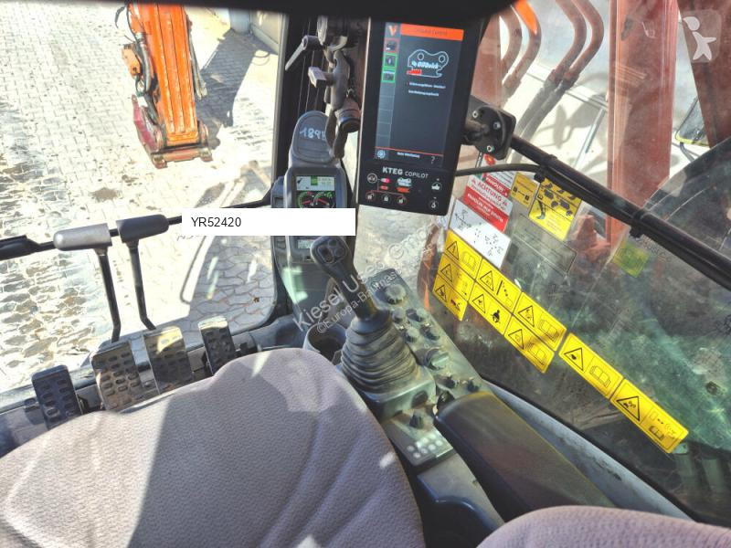 جرافة Hitachi