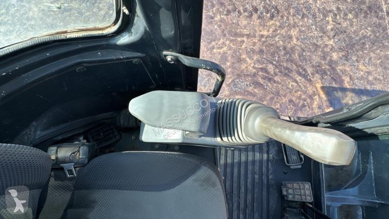 جرافة Hitachi CLR