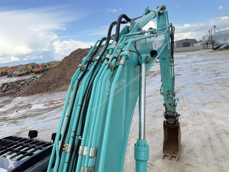 جرافة Kobelco