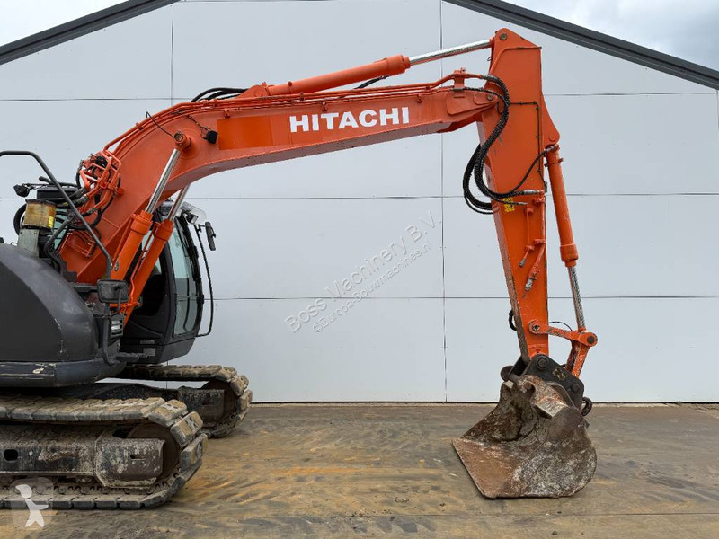 جرافة Hitachi - Hammer Lines / Automatic Greasing