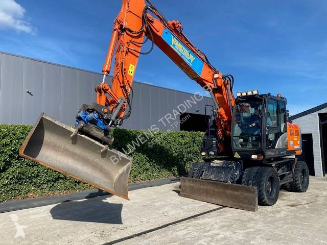 Skovel Hitachi 140 W-6