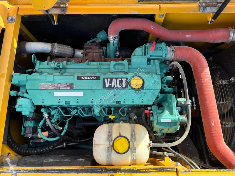 Skovel Volvo TILTROTATOR / CENTRAL LUBRICATION...