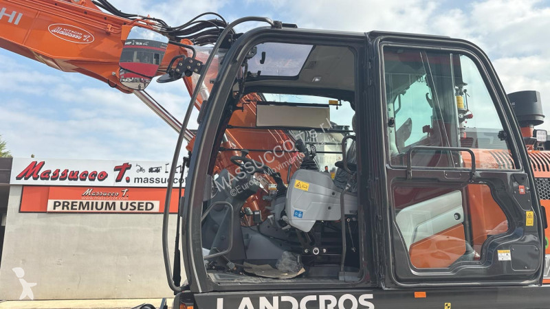 Excavadora Hitachi ZX175 WT-7
