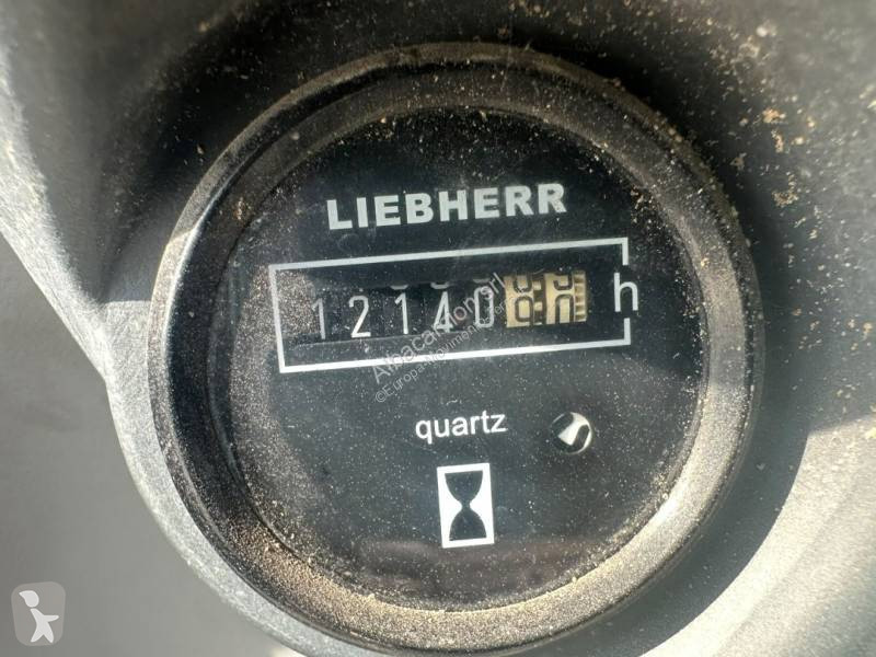 Pelle Liebherr