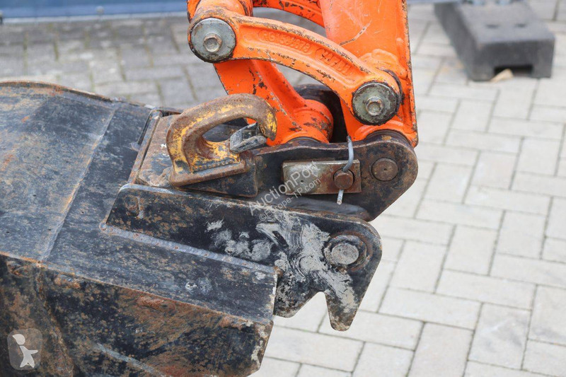 Skovel Kubota