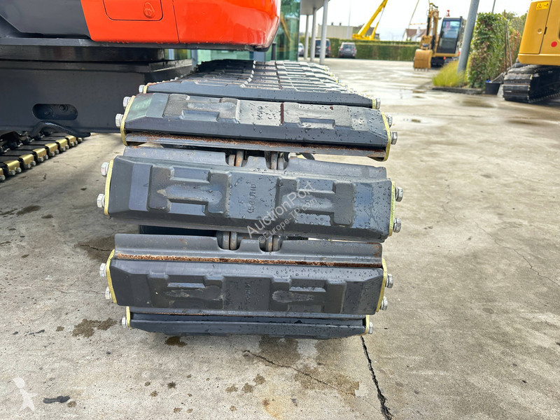 Skovel Kubota SZ