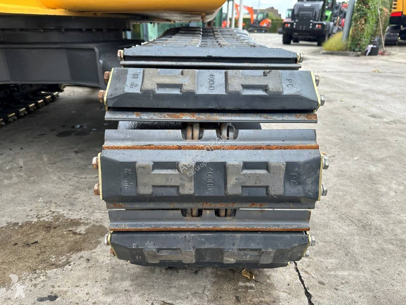 Skovel Komatsu 7