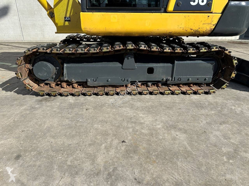 Skovel Komatsu 7
