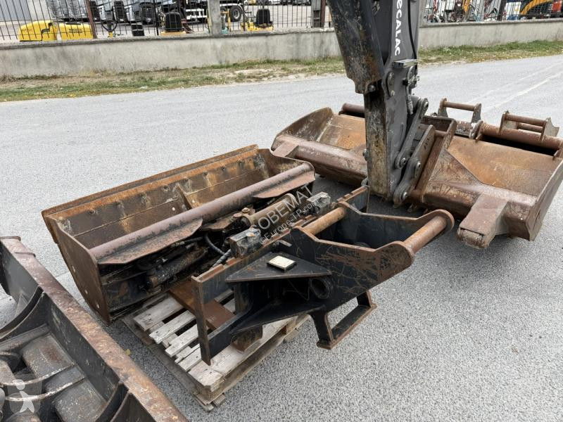 Excavadora Mecalac