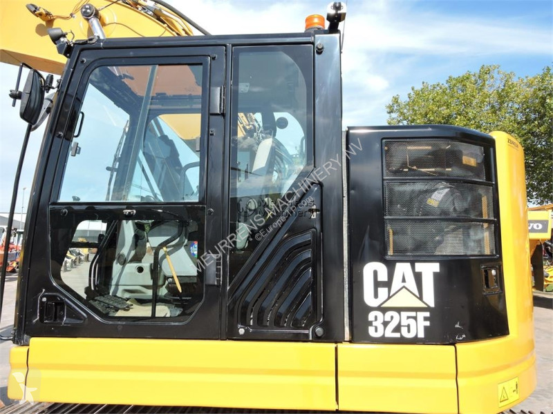 Excavadora Caterpillar 325 F LCR