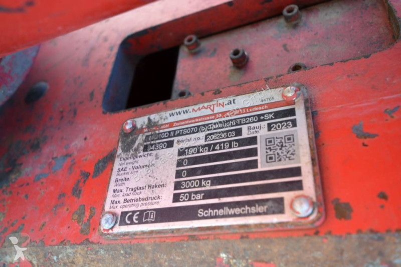 Escavadora Takeuchi