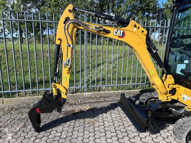 Pelle Caterpillar | 2024 | 412 Hours |...