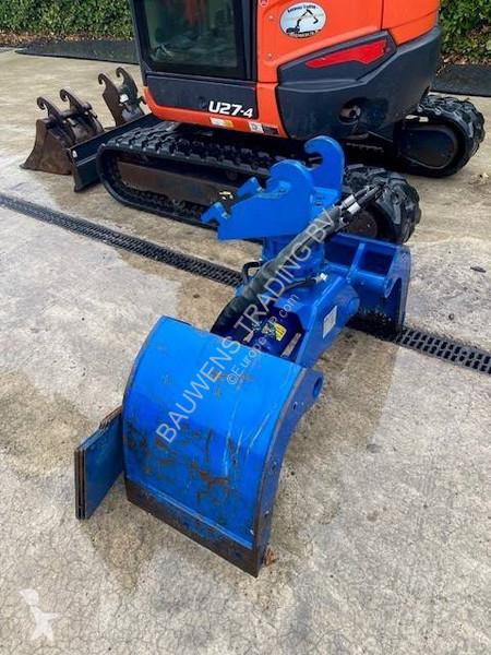 Pelle Kubota 274