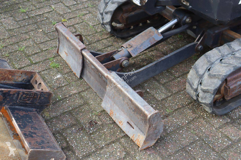 Pelle Bobcat Z