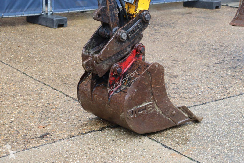 Pelle JCB Z1