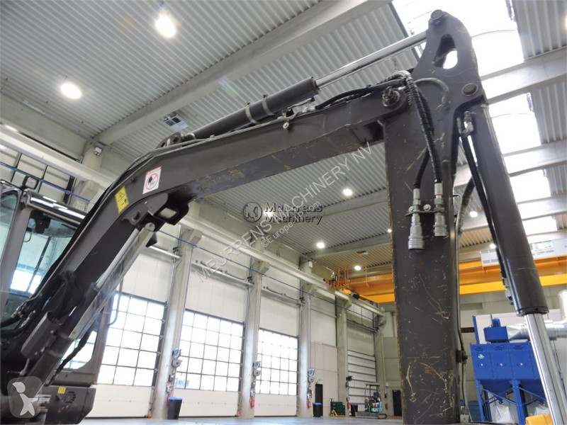 Багер Volvo ECR50 D