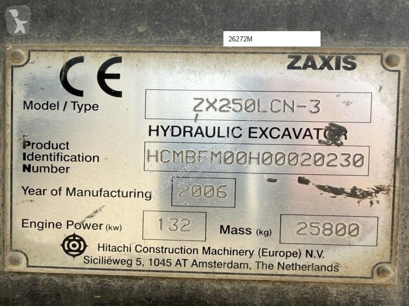 جرافة Hitachi / Swiss-Vehicle